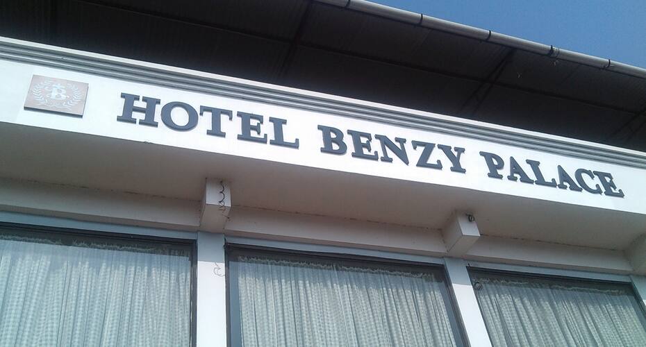 Hotel Benzy Palace, Kozhikode 1